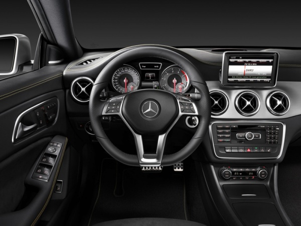 Mercedes-Benz CLA-класс фото